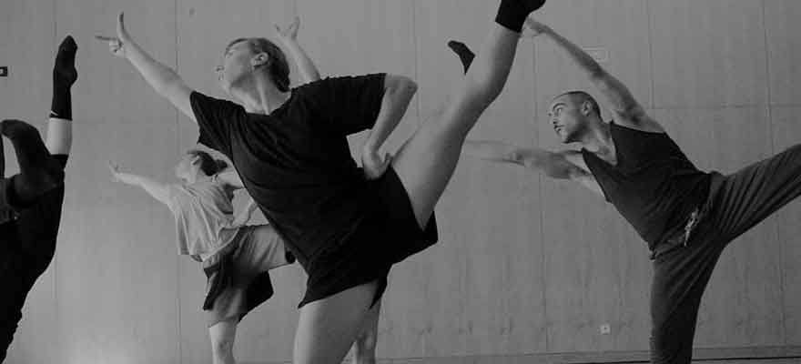 Metamorphosis Dance propone ‘Ejercicios democráticos. Composición coreográfica compartida’
